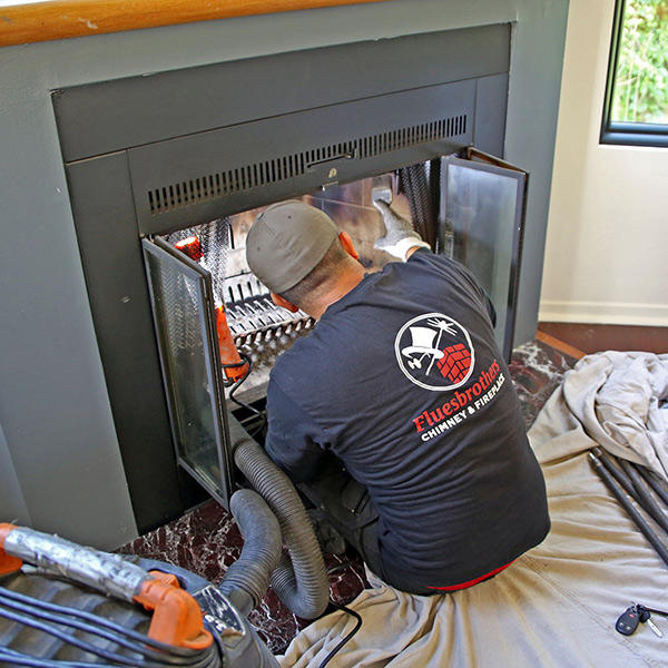 fireplace cleaning in Prairie Village KS